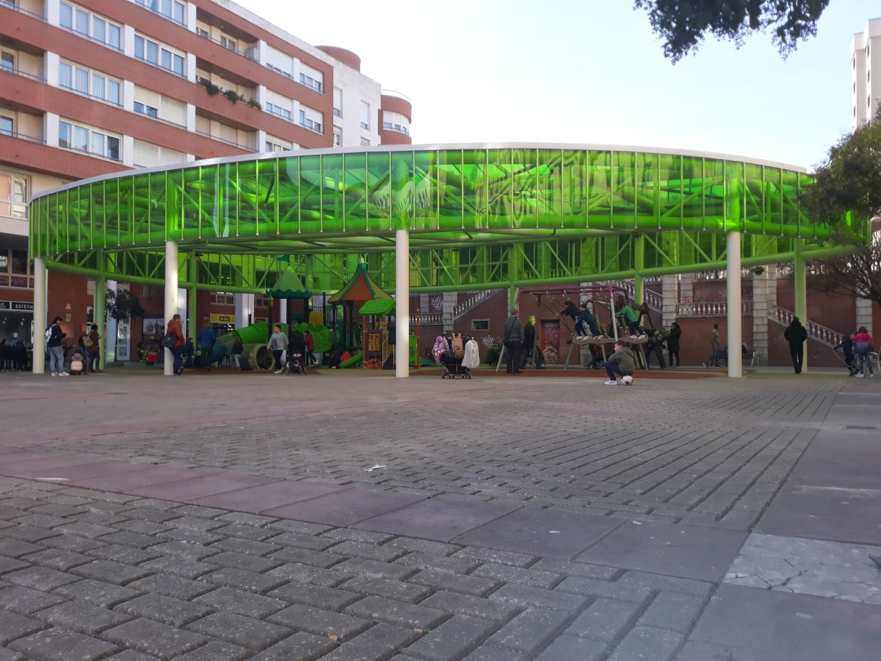 Euskal Etxeen Plaza